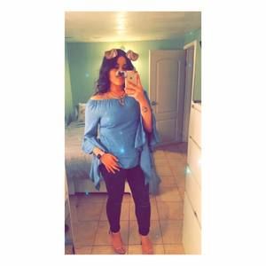 Meet your Posher, Angelica